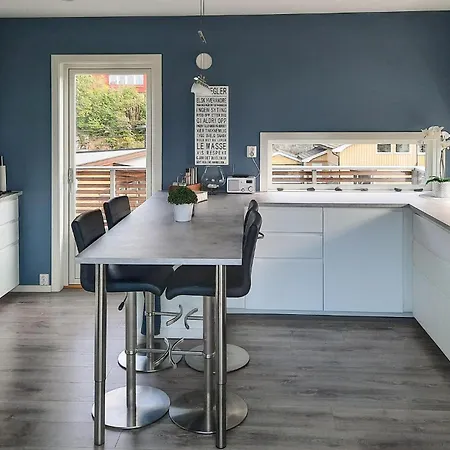 Stunning In With Jacuzzi Sandefjord